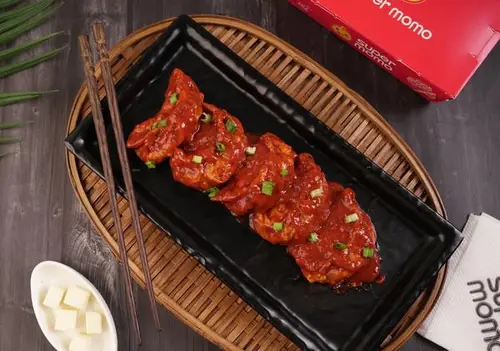 Paneer Tikka Fried Momo in Chilli Garlic