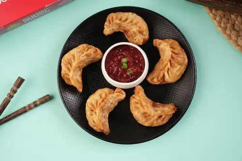 Chicken Cheese Fried Momos