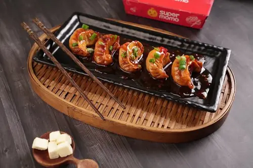 Paneer Tikka Fried Momo in Sweet Chilli